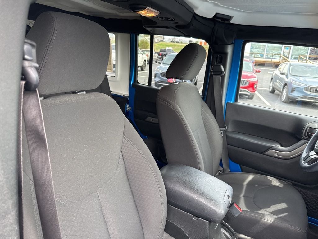 2016 Jeep Wrangler Unlimited Sport