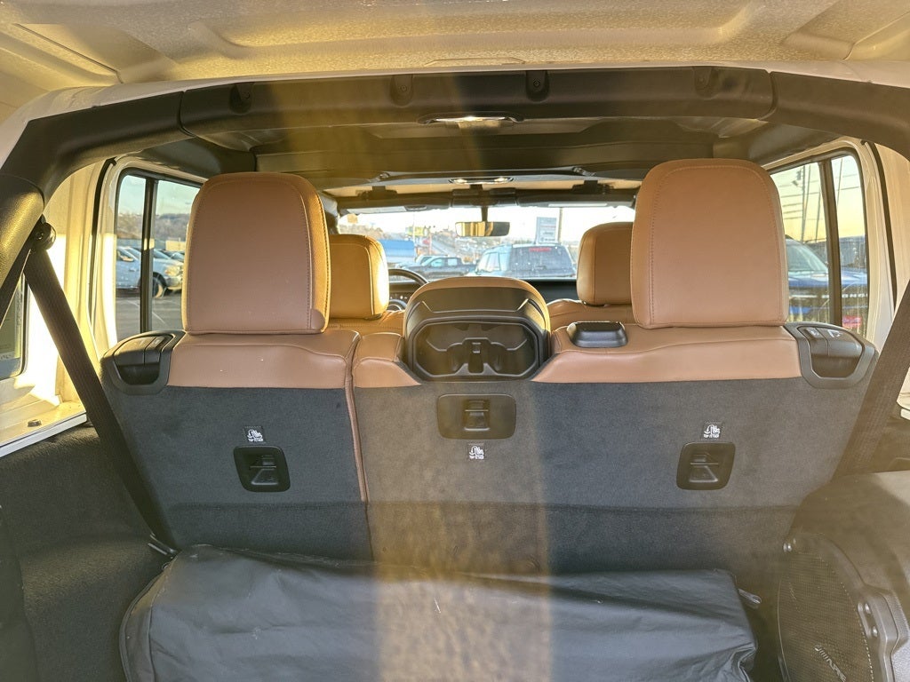 2021 Jeep Wrangler Unlimited Sahara 4x4