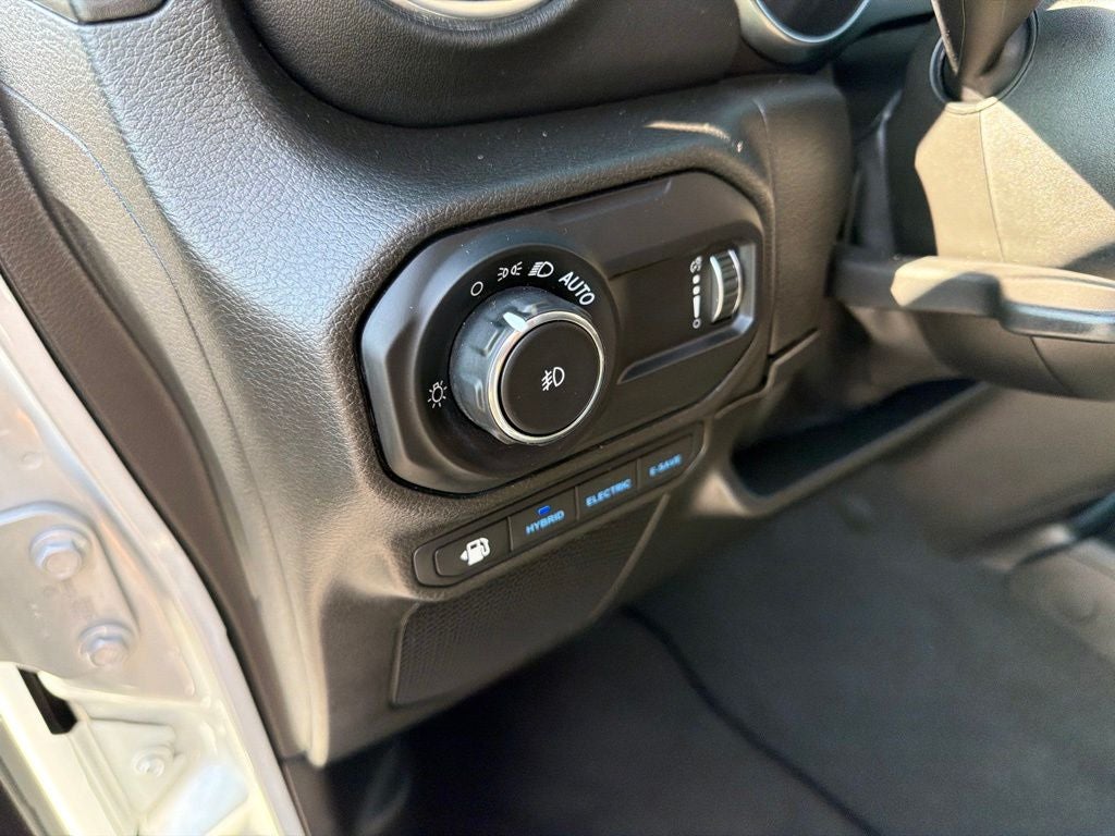 2023 Jeep Wrangler 4xe Sahara 4x4
