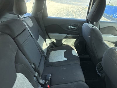 2014 Jeep Cherokee Sport