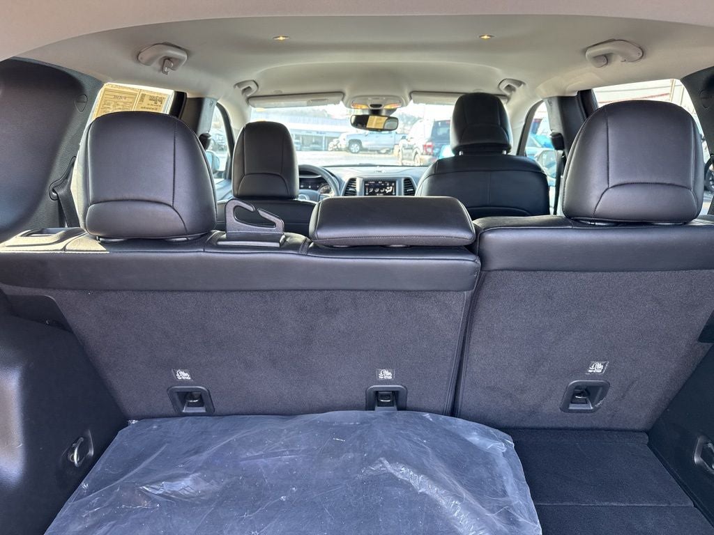 2023 Jeep Cherokee Altitude Lux 4x4