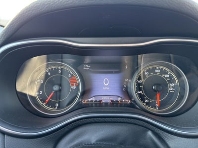 2023 Jeep Cherokee Altitude Lux 4x4