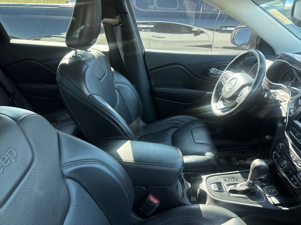 2021 Jeep Cherokee Latitude Lux