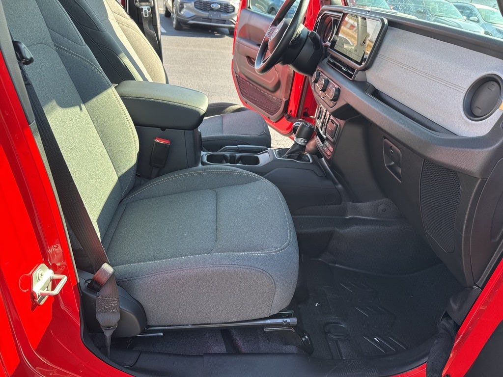 2025 Jeep Wrangler 4-Door Sport 4x4