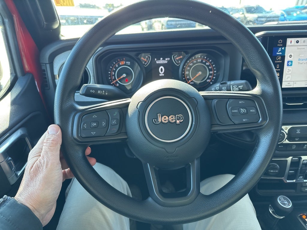 2025 Jeep Wrangler 4-Door Sport 4x4