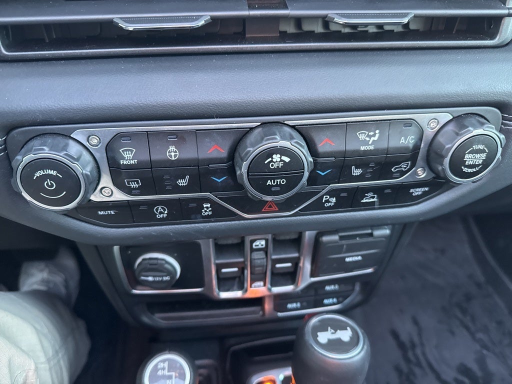 2024 Jeep Wrangler 4-Door Sahara 4x4