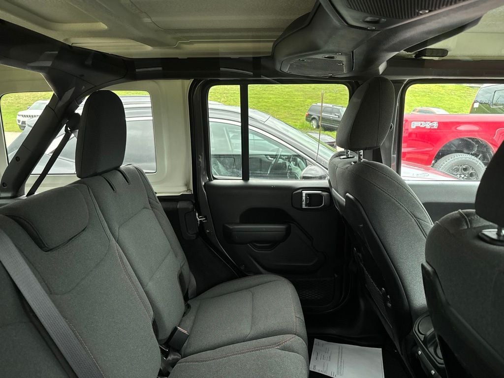 2025 Jeep Wrangler 4-Door Rubicon 4x4