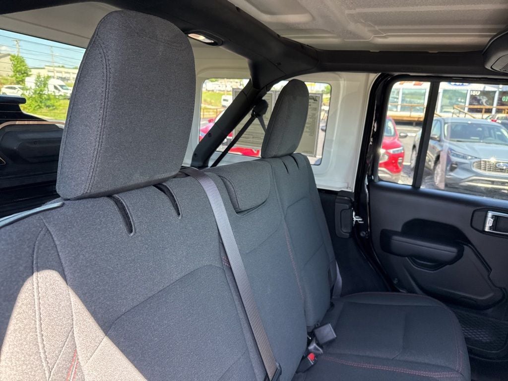 2025 Jeep Wrangler 4-Door Rubicon 4x4