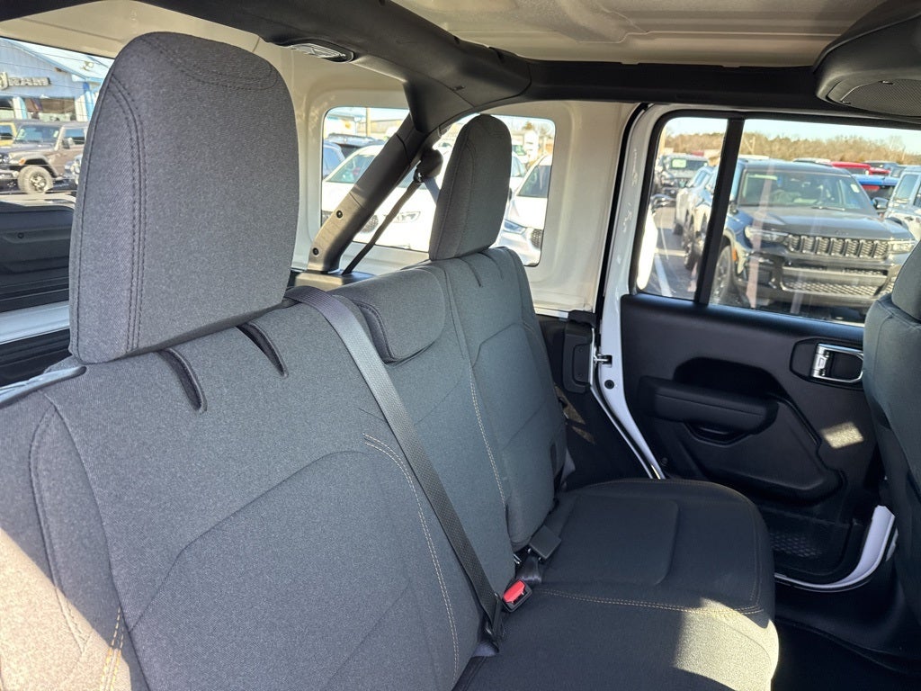 2026 Jeep Wrangler 4-Door Sport RHD 4x4