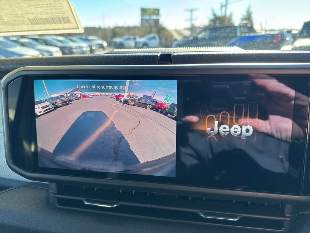 2026 Jeep Wrangler 4-Door Sport RHD 4x4