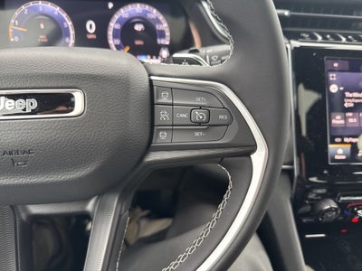 2025 Jeep Grand Cherokee GRAND CHEROKEE LAREDO X 4X4