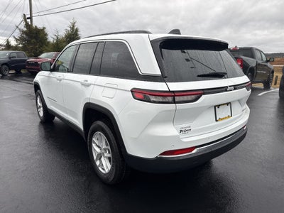 2025 Jeep Grand Cherokee GRAND CHEROKEE LAREDO X 4X4