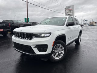 2025 Jeep Grand Cherokee GRAND CHEROKEE LAREDO X 4X4