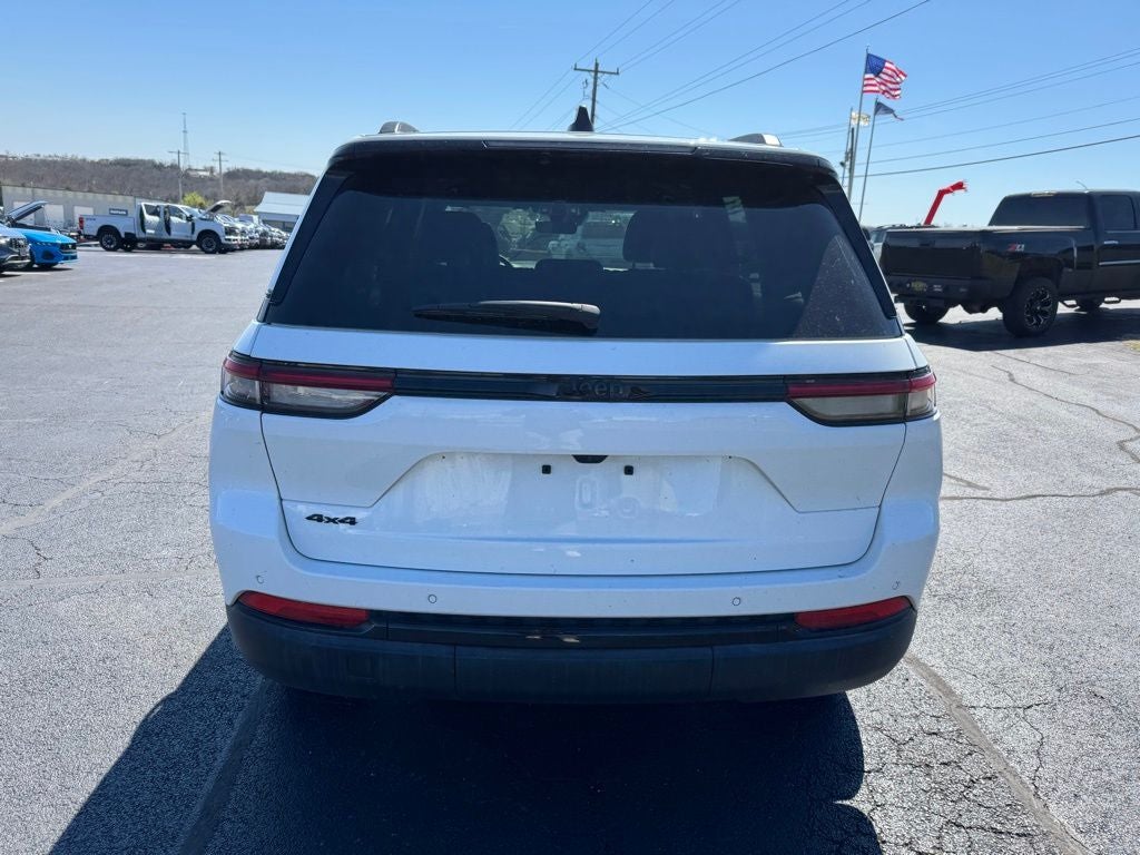 2025 Jeep Grand Cherokee Altitude