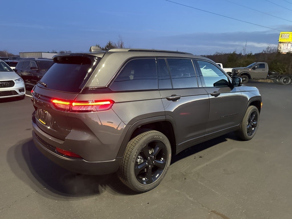 2025 Jeep Grand Cherokee GRAND CHEROKEE ALTITUDE X 4X4