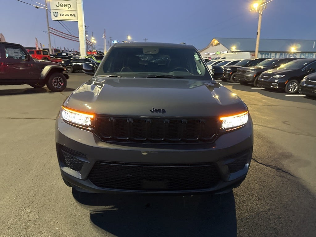 2025 Jeep Grand Cherokee GRAND CHEROKEE ALTITUDE X 4X4