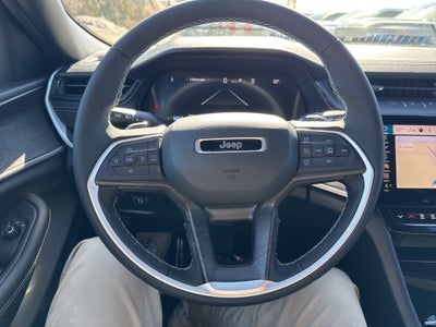 2026 Jeep Grand Cherokee GRAND CHEROKEE LAREDO ALTITUDE 4X4