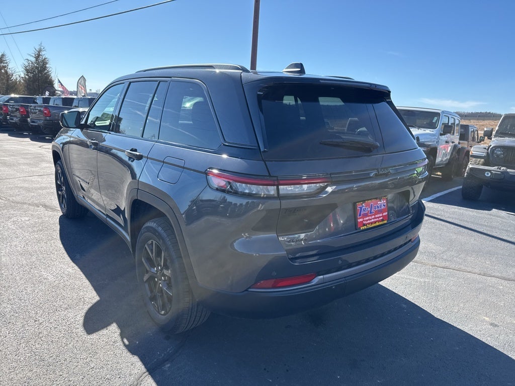 2026 Jeep Grand Cherokee GRAND CHEROKEE LAREDO ALTITUDE 4X4