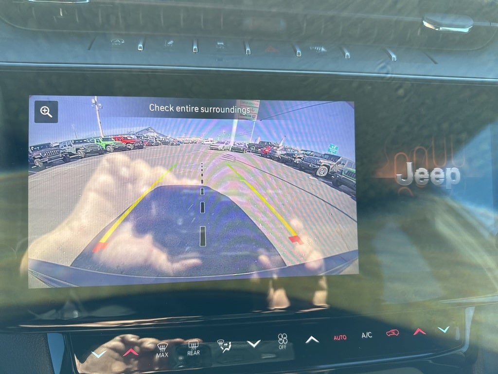 2026 Jeep Grand Cherokee GRAND CHEROKEE LAREDO ALTITUDE 4X4