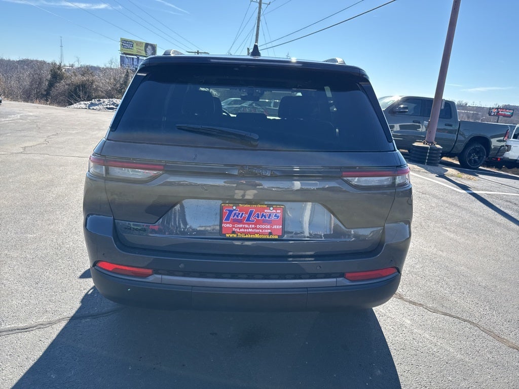 2026 Jeep Grand Cherokee GRAND CHEROKEE LAREDO ALTITUDE 4X4