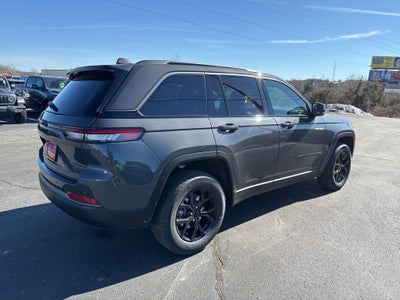 2026 Jeep Grand Cherokee GRAND CHEROKEE LAREDO ALTITUDE 4X4