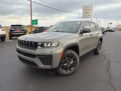 2027 Jeep Grand Cherokee GRAND CHEROKEE LAREDO ALTITUDE 4X4