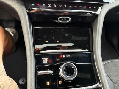 2027 Jeep Grand Cherokee GRAND CHEROKEE LAREDO ALTITUDE 4X4