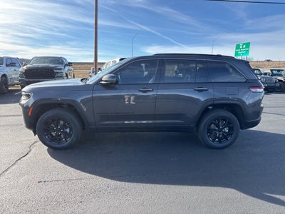 2026 Jeep Grand Cherokee GRAND CHEROKEE LAREDO ALTITUDE 4X4