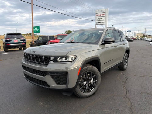 2027 Jeep Grand Cherokee Laredo Altitude