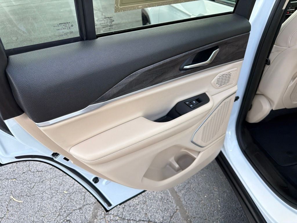 2022 Jeep Grand Cherokee Limited 4x4