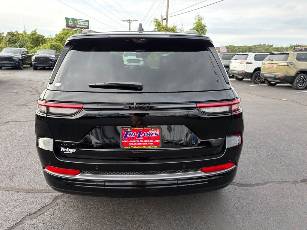 2027 Jeep Grand Cherokee Limited Reserve