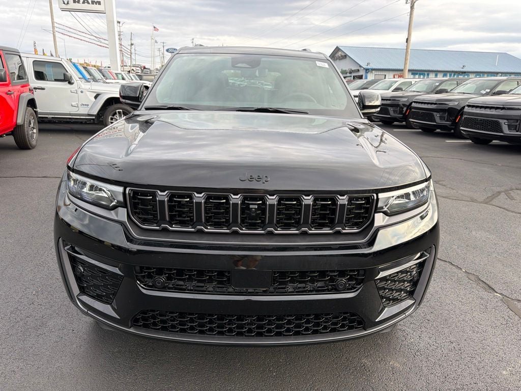 2027 Jeep Grand Cherokee Limited Reserve