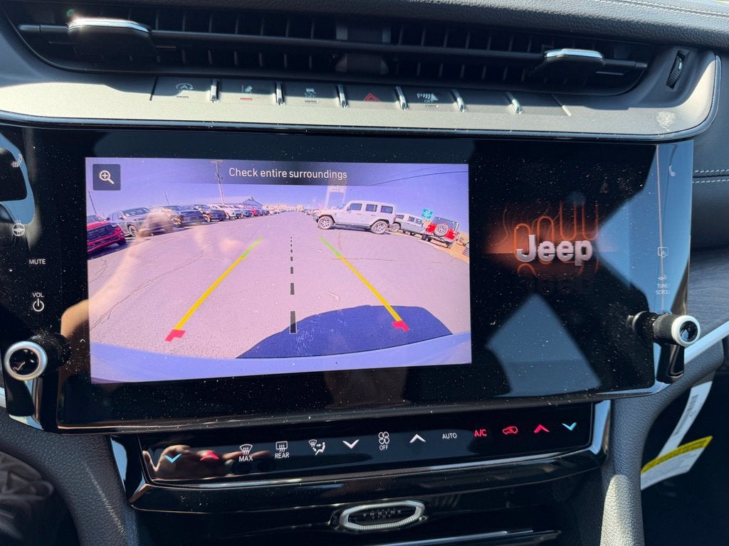 2027 Jeep Grand Cherokee Limited