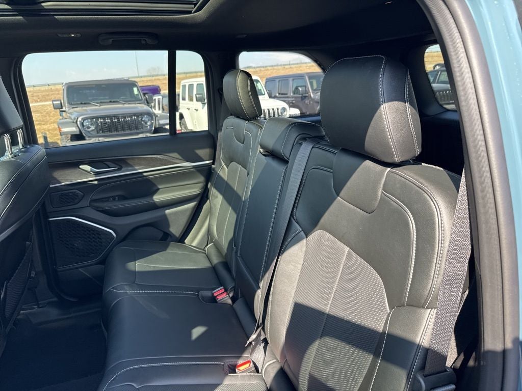 2026 Jeep Grand Cherokee GRAND CHEROKEE LIMITED RESERVE 4X4