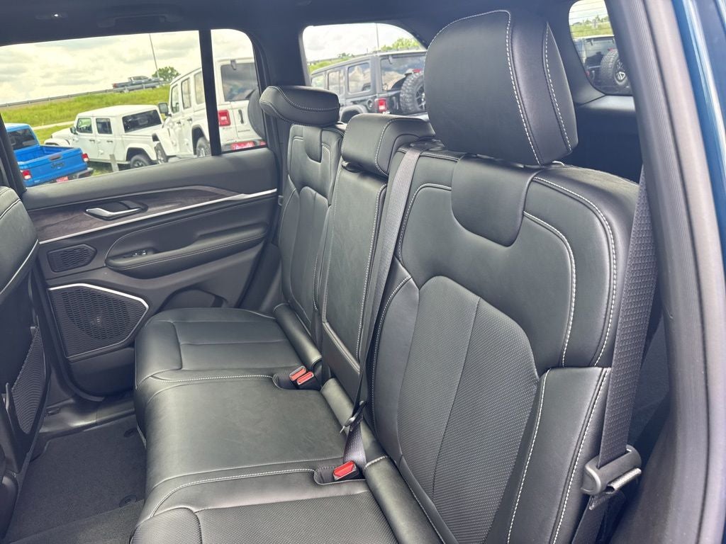 2026 Jeep Grand Cherokee GRAND CHEROKEE LIMITED RESERVE 4X4
