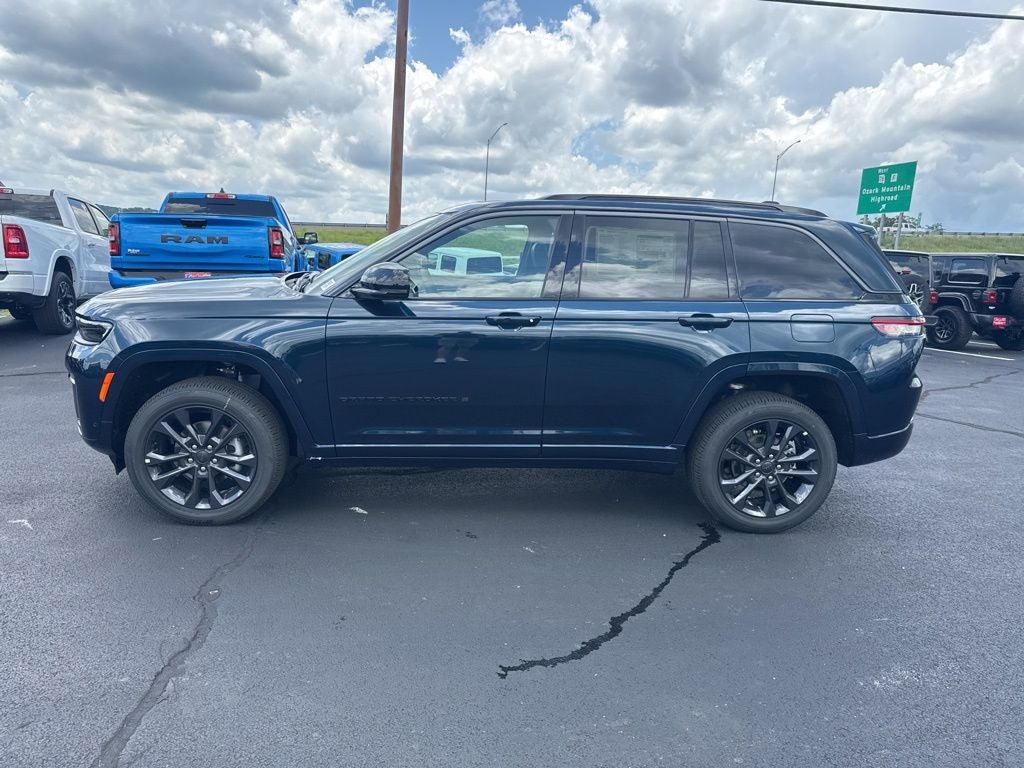 2026 Jeep Grand Cherokee GRAND CHEROKEE LIMITED RESERVE 4X4