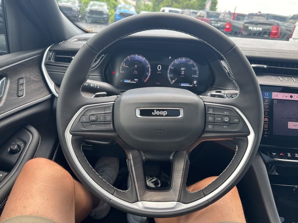 2026 Jeep Grand Cherokee GRAND CHEROKEE LIMITED RESERVE 4X4