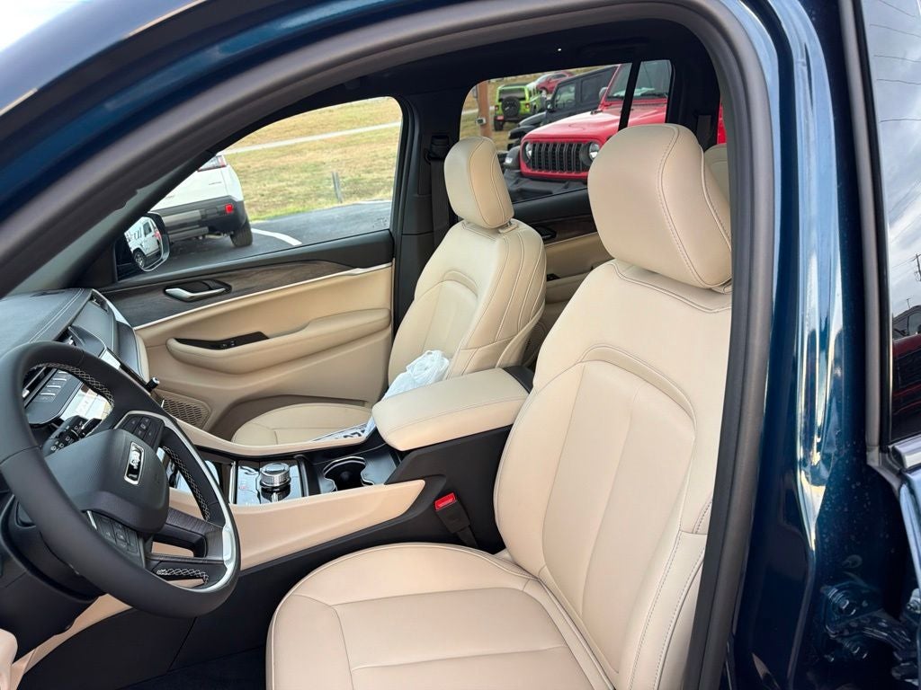 2027 Jeep Grand Cherokee Limited