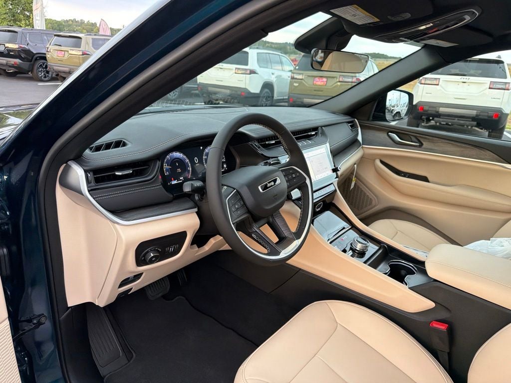 2027 Jeep Grand Cherokee Limited