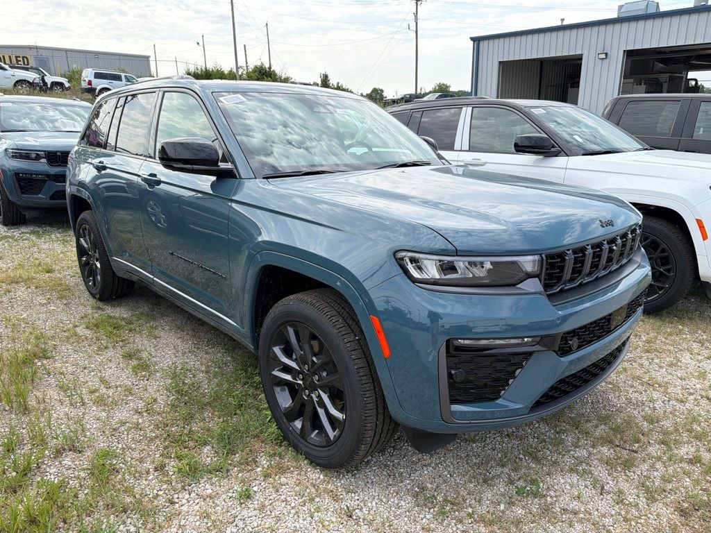 2026 Jeep Grand Cherokee GRAND CHEROKEE LIMITED RESERVE 4X4