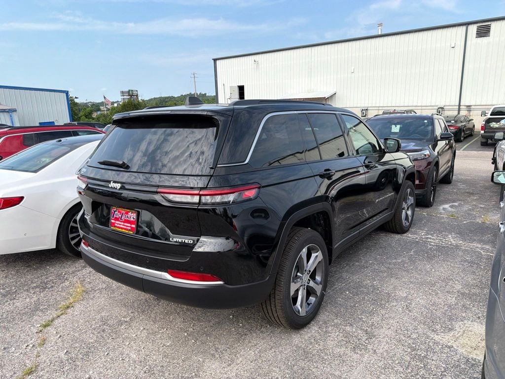 2026 Jeep Grand Cherokee GRAND CHEROKEE LIMITED 4X4