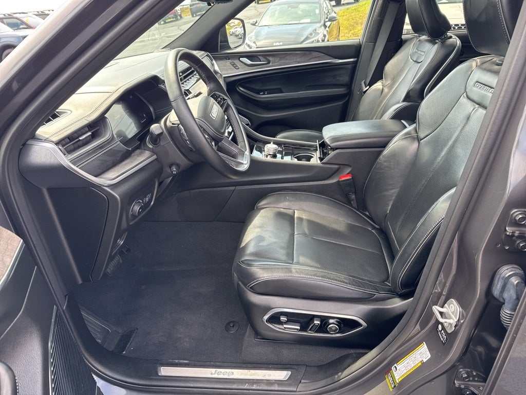 2022 Jeep Grand Cherokee Overland 4x4