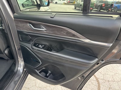 2022 Jeep Grand Cherokee Overland 4x4