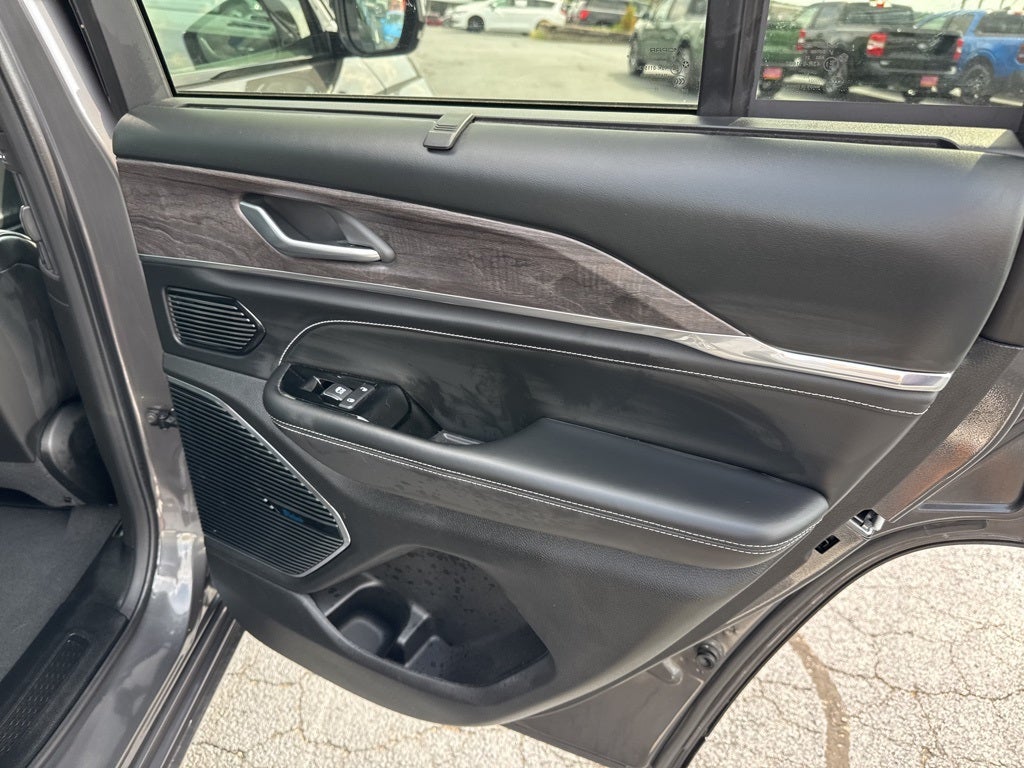 2022 Jeep Grand Cherokee Overland 4x4