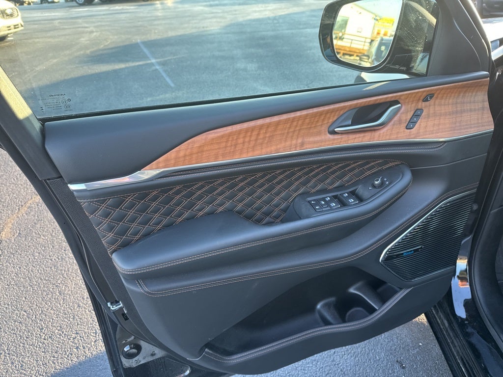 2025 Jeep Grand Cherokee Summit Reserve 4x4