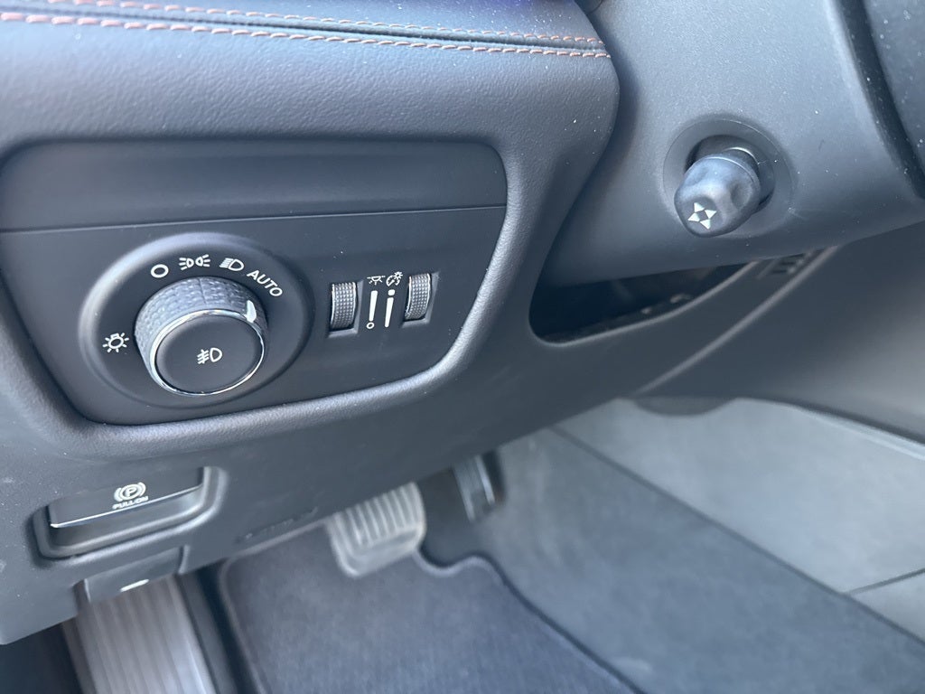 2025 Jeep Grand Cherokee Summit Reserve 4x4