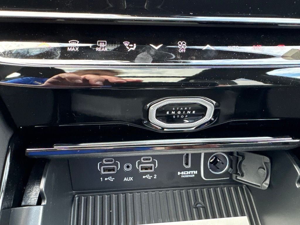 2026 Jeep Grand Cherokee GRAND CHEROKEE SUMMIT 4X4