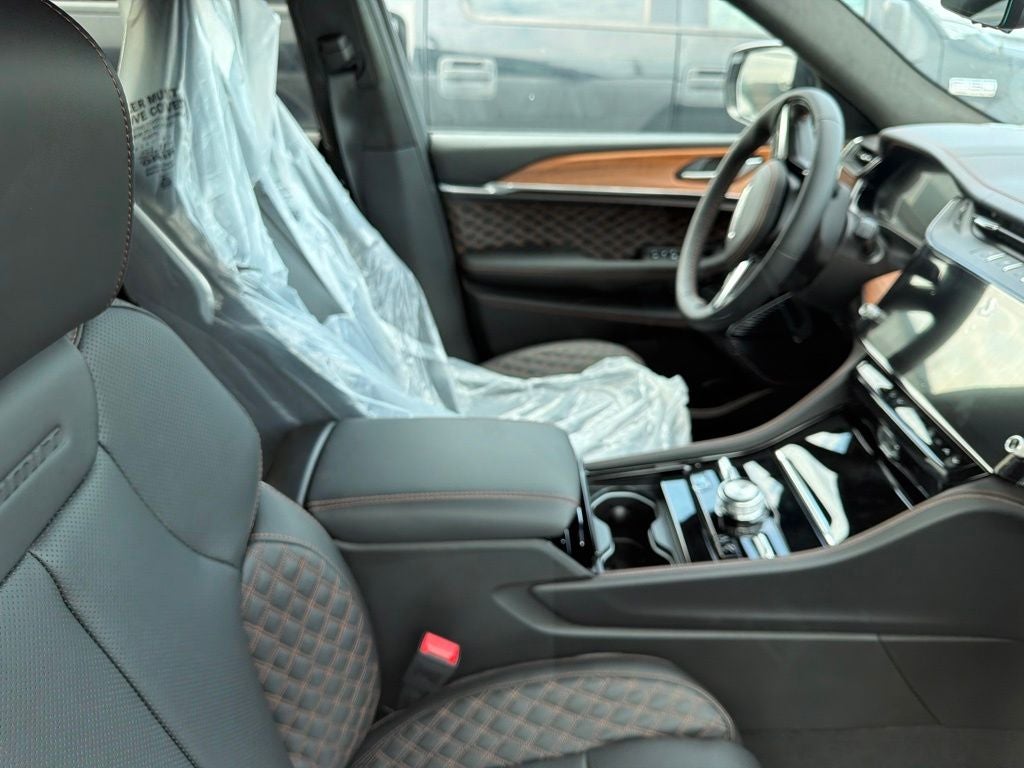 2026 Jeep Grand Cherokee GRAND CHEROKEE SUMMIT 4X4