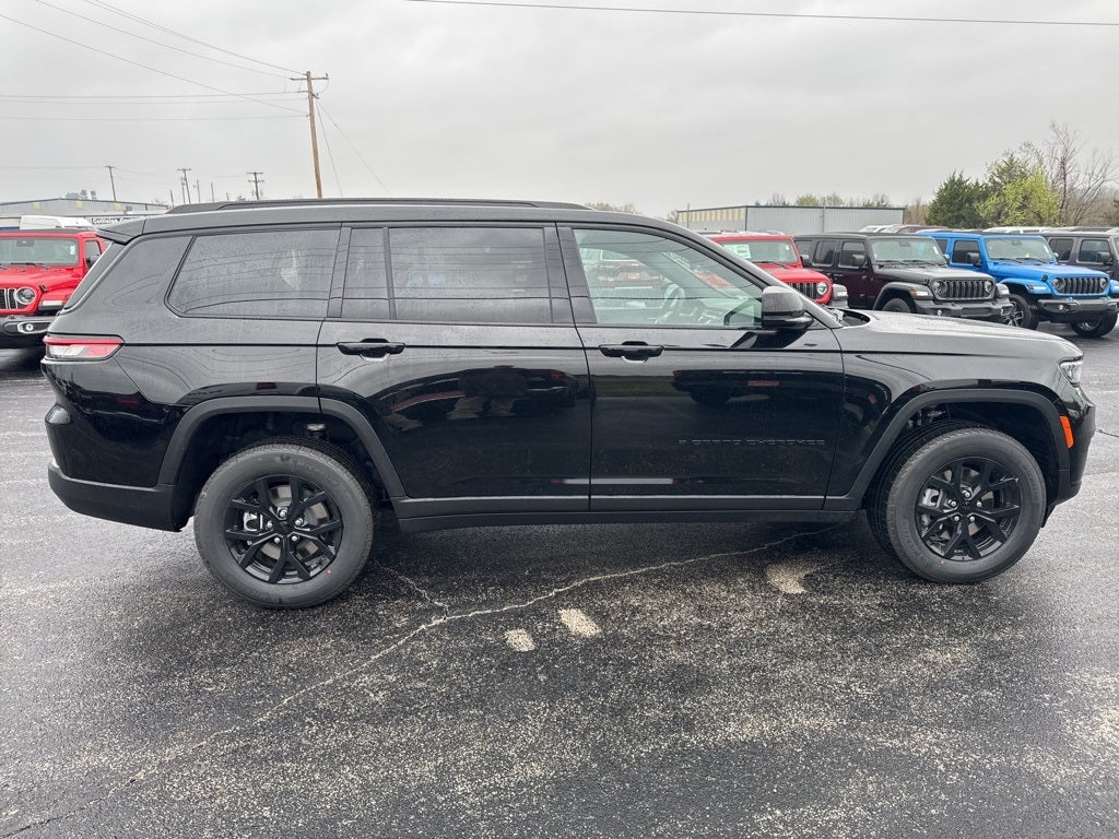 2025 Jeep Grand Cherokee GRAND CHEROKEE L ALTITUDE X 4X4
