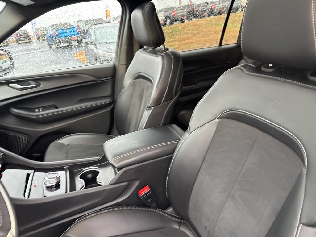 2024 Jeep Grand Cherokee L Altitude X 4x4